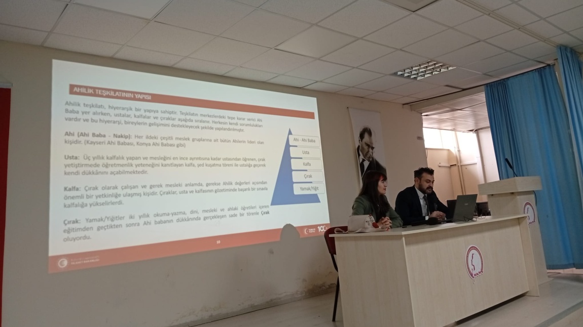 AHİLİK VE KOOPERATİFÇİLİK